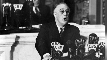 1000509261001_1628429998001_BIO-Biography-13-World-Leaders-Franklin-D-Roosevelt-SF
