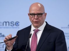 636544528223527311-AP-GERMANY-SECURITY-CONFERENCE-97604626